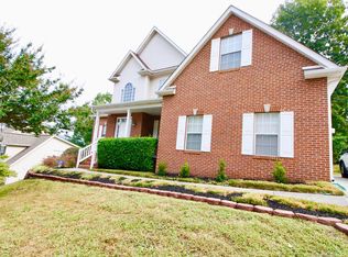 1908 Eliza Glynne Ln, Knoxville, TN 37931