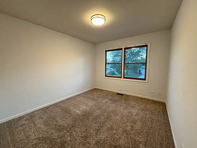 2S151 Avondale Ln — Photo 25