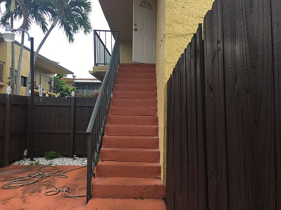 3rd image of 15480 SW 82nd Lane # Second Floor