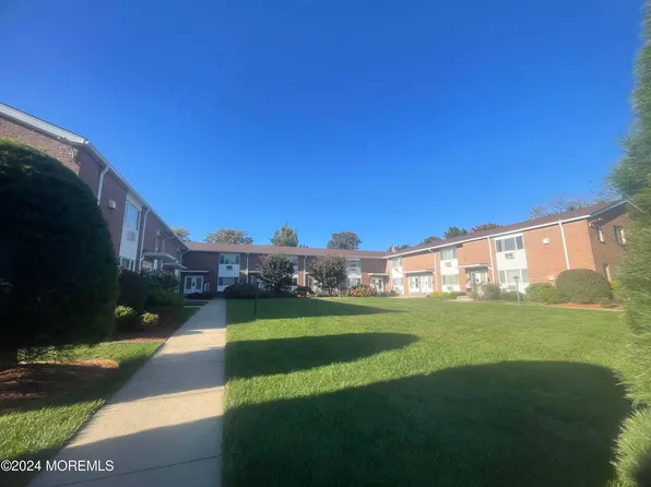 35 Sternberger Ave APT L, Long Branch, NJ 07740
