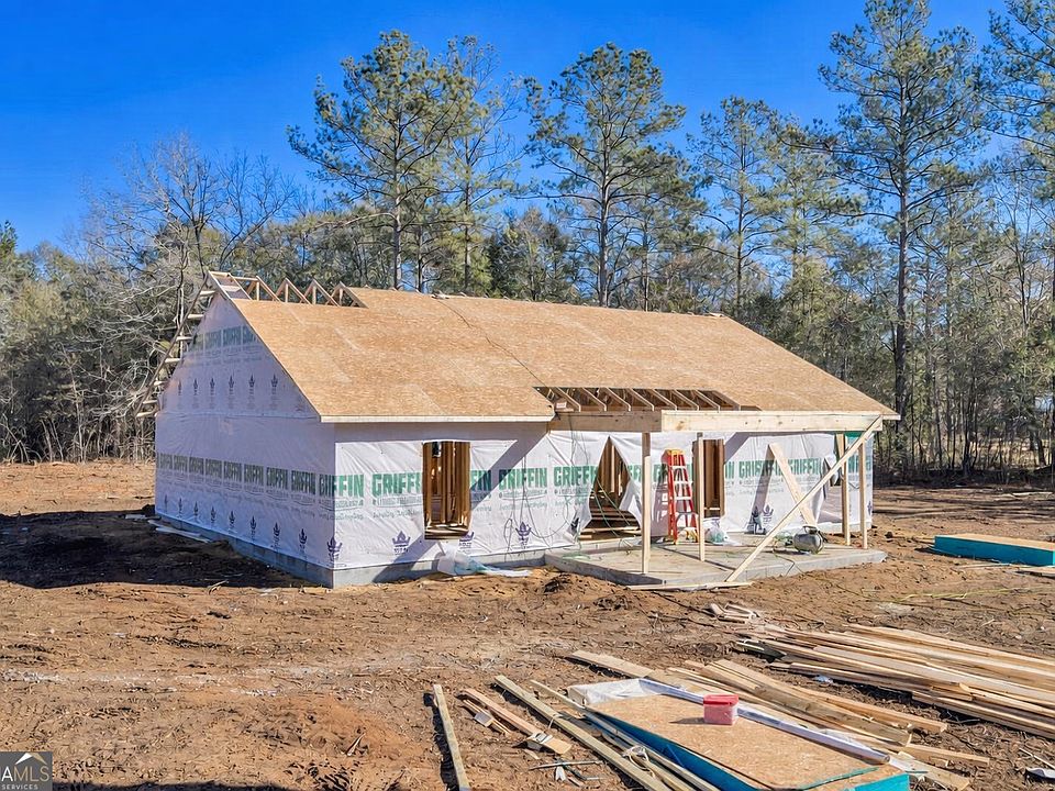 1st image of 27 Bluegill Rd