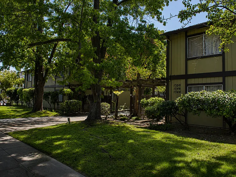 1340 Fruitdale Ave #C-4 — Photo 2