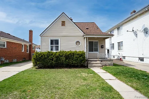 4781 Williamson St Photo 1