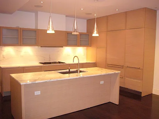 Rented by Sotheby's International Realty | media 43