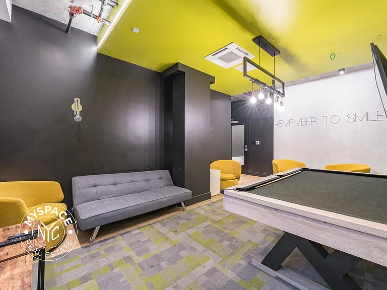 1800 Ocean Ave #3P — Photo 8