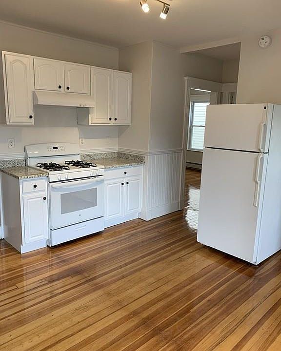 1st image of 8 Glendale St #U