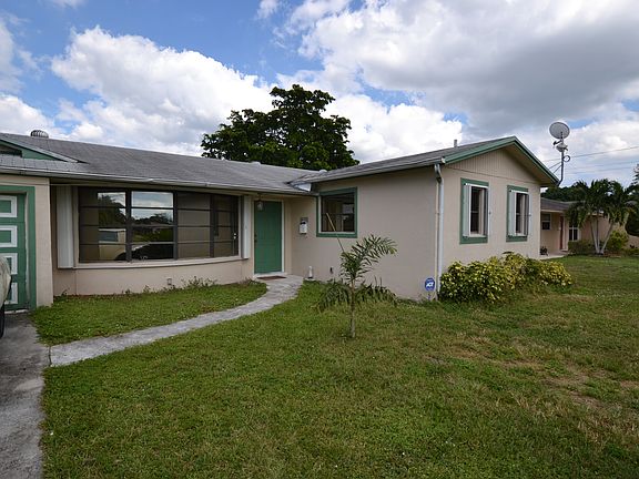 4th image of 6691 NW 6th Ct