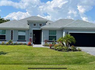 2720 SE South Blackwell Dr, Port Saint Lucie, FL 34952