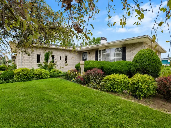 2560 W 61st Ave, Merrillville, IN 46410