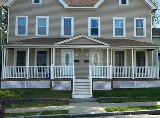112 Hempstead St, New London, CT 06320