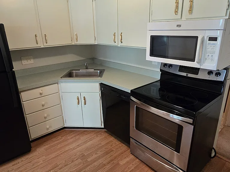 220 Timber Trl — Photo 8