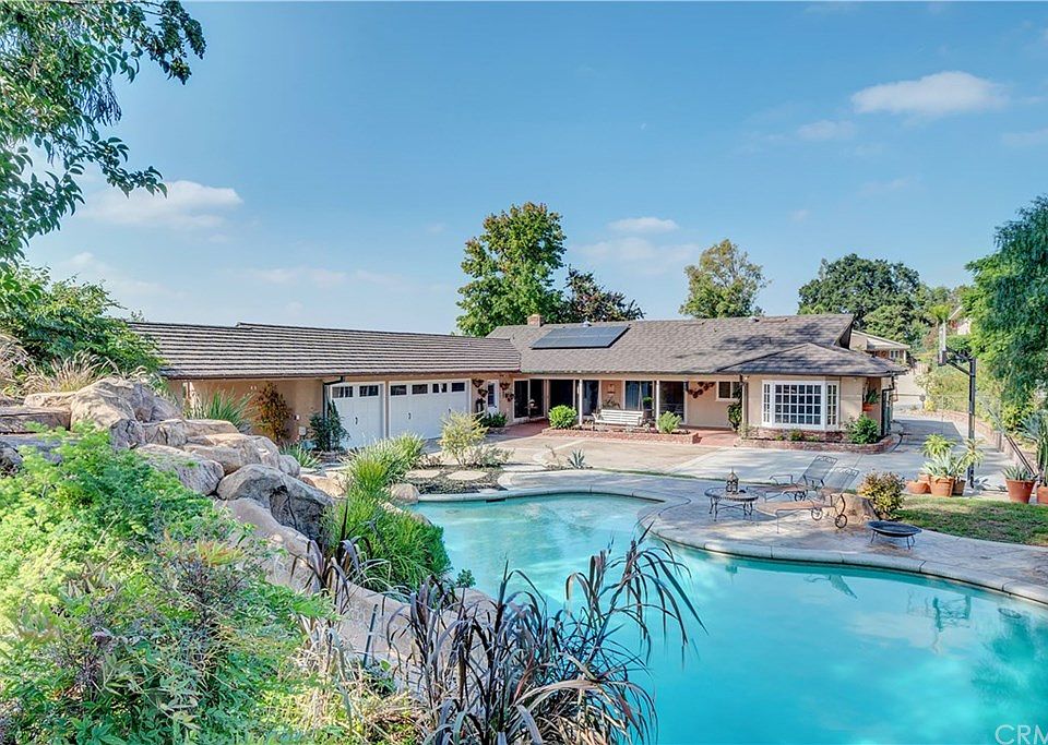 1st image of 9424 La Alba Dr