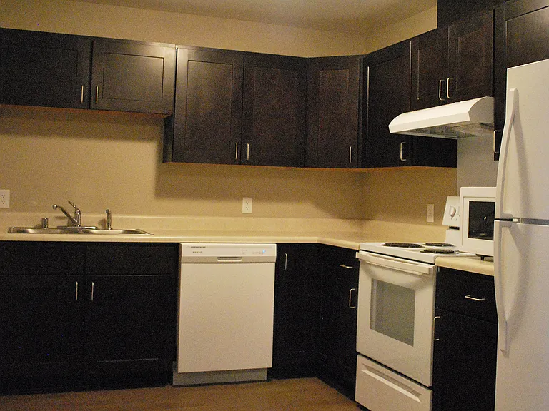 Grand Terrace Apartments — Photo 35