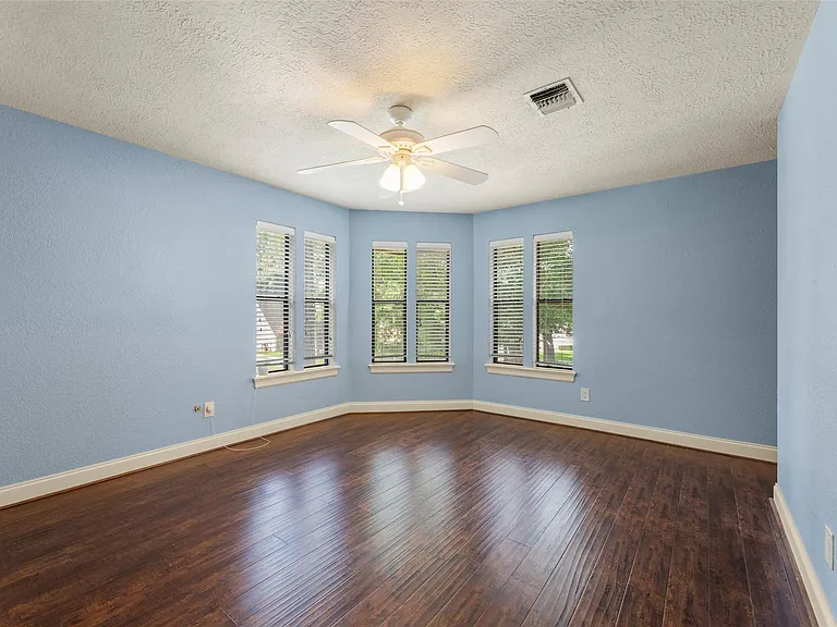 9714 Godstone Ln — Photo 30