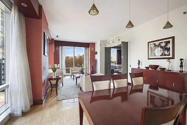 Sold by Compass | media 1