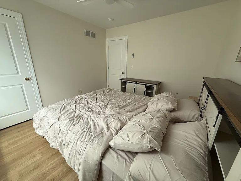 719 E Caldwell St #2 — Photo 5