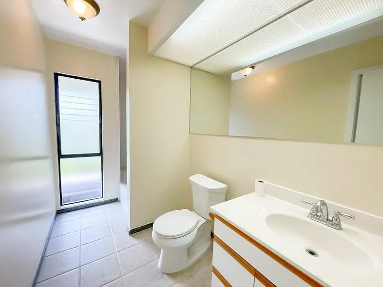 123D Maunalua Ave #18 — Photo 15