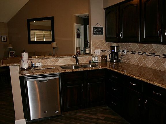 5th image of 2021 Whitebriar Dr
