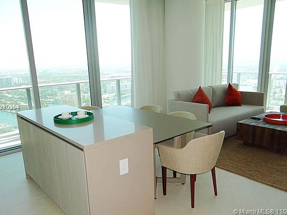 3rd image of 4111 S Ocean Dr #Lph11