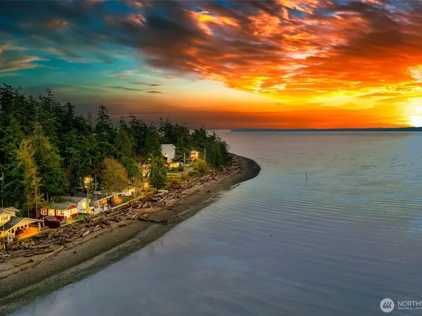 534 Sundin Drive, Camano Island, WA 98282