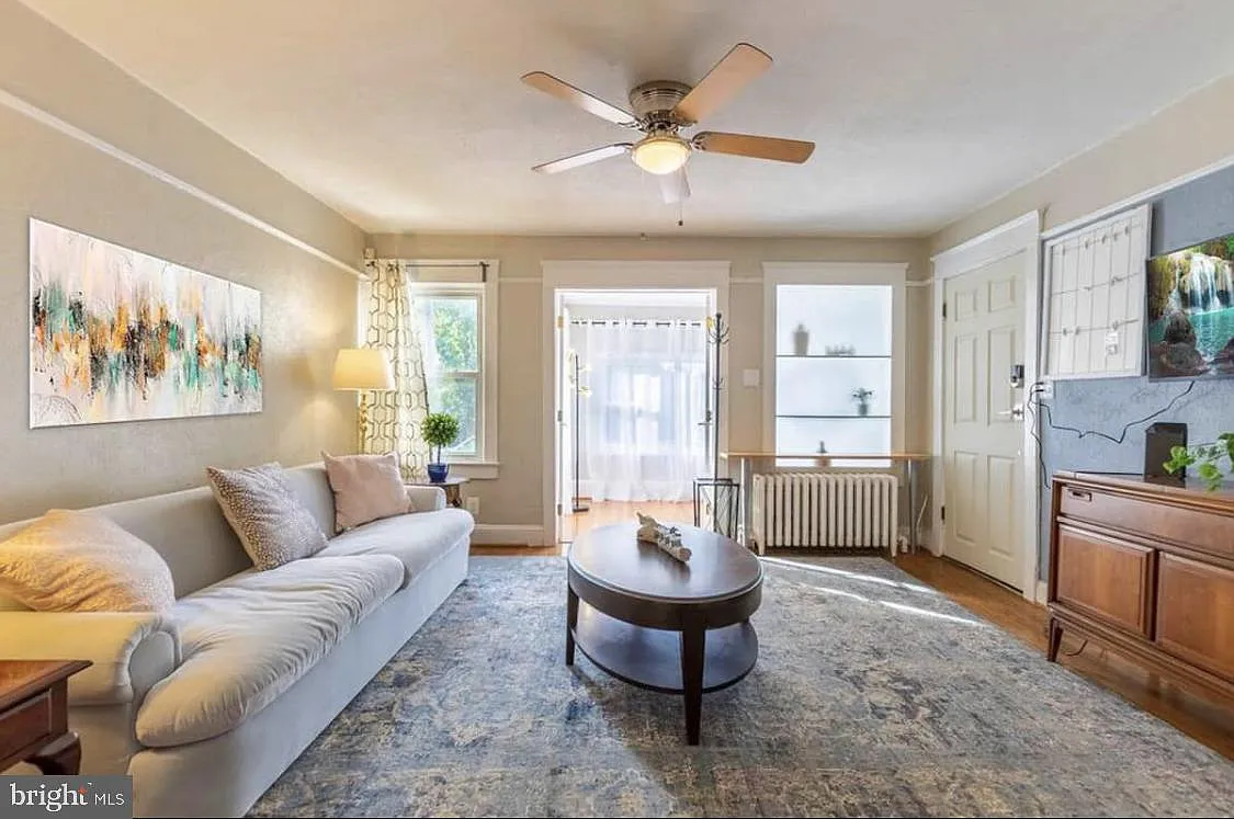 2 bed, 1792 sqft, $2,900 — Photo 3