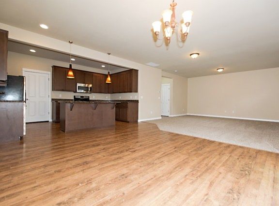 4th image of 19419 90th Avenue Ct E