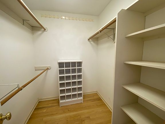 5th image of 2 Ascot Ln