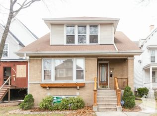 4042 N Springfield Ave #2, Chicago, IL 60618