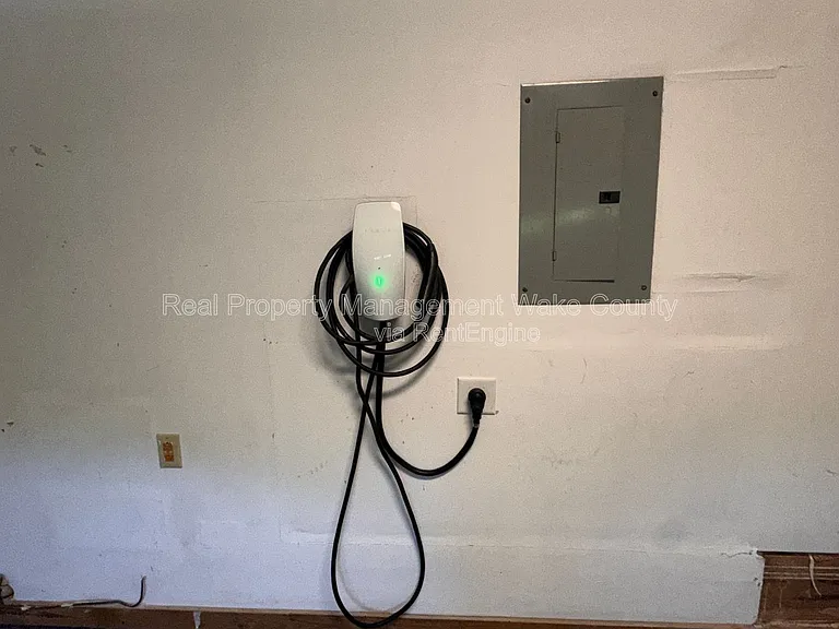 102 Powder Mill Ct — Photo 19