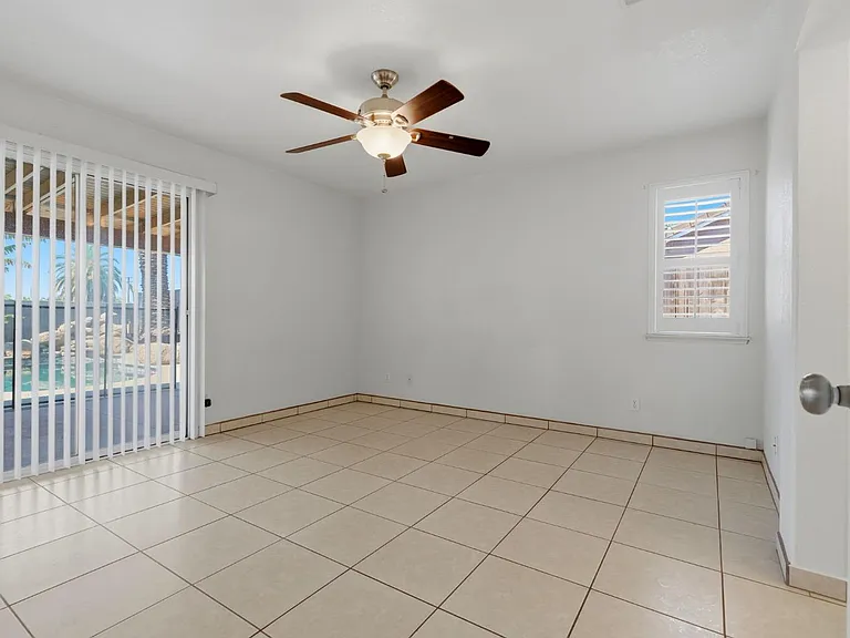 3006 Mission Dr — Photo 31