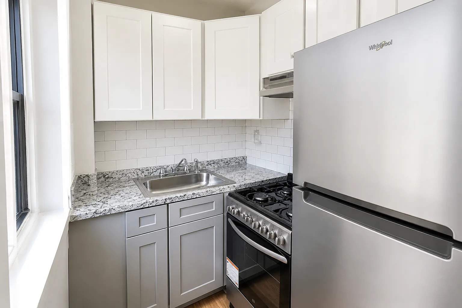 2 bed, $1,950 — Photo 1