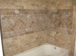 5 Angelo St, Worcester, MA 01604