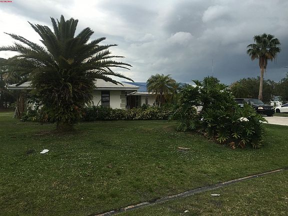 3rd image of 2221 SE Gowin Dr
