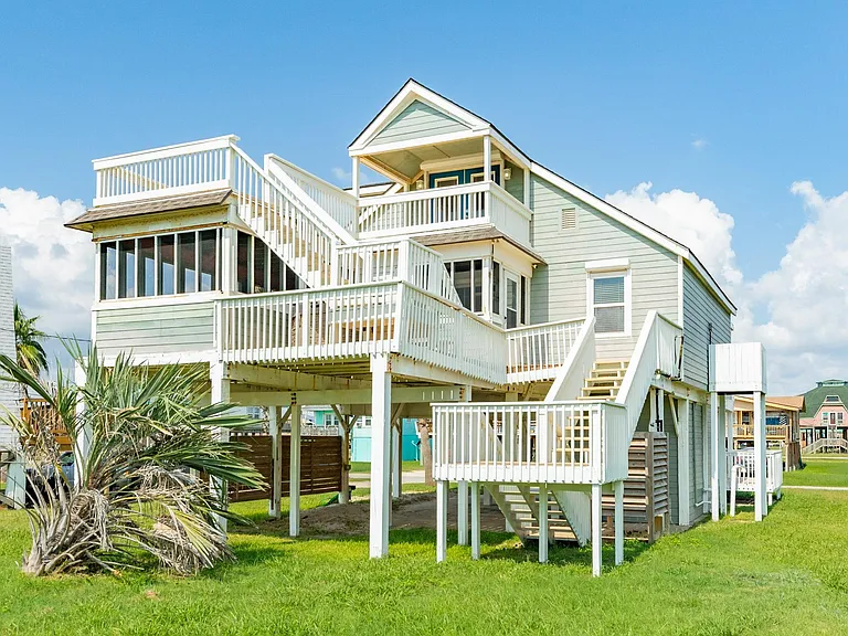 805 Seashell Dr — Photo 24