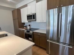 105 Sea St #206, Quincy, MA 02169