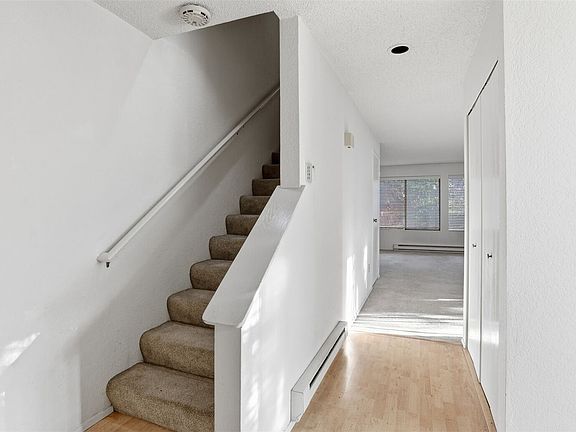 4th image of 1850 Grant Avenue S #D5