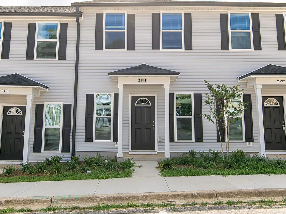 2194 Del Carmel Way