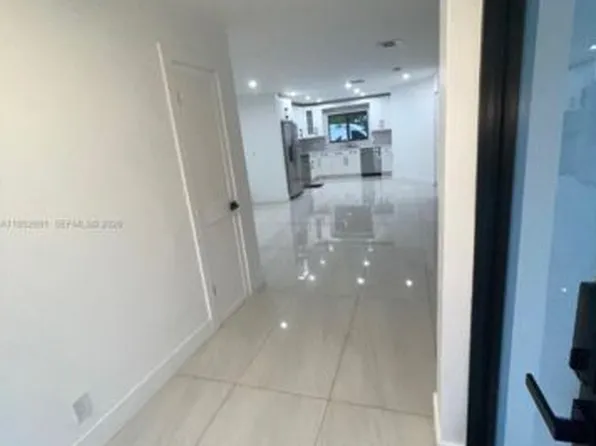 7590 Johnson St, Hollywood, FL 33024