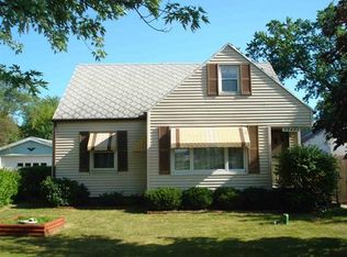 19481 Darden Rd, South Bend, IN 46637