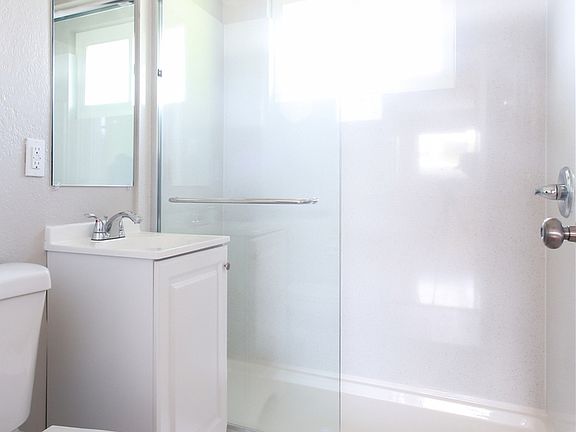 2nd image of 1235 Parkington Ave APT 6