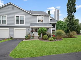 122 Bookbinder Cir, Pittsburgh, PA 15212