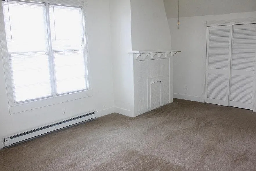 1 bed, 945 sqft, $1,545 — Photo 4
