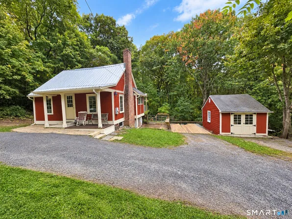 11 Summit View Road, Plymouth, CT 06786