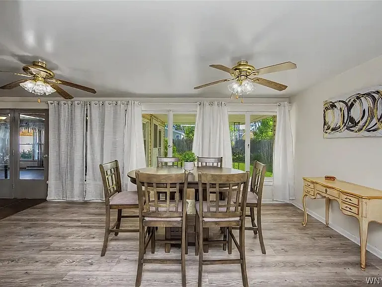 9326 Rivershore Dr — Photo 10