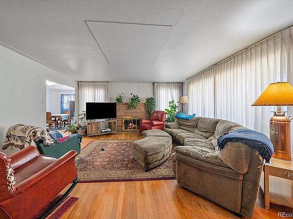 4th image of 9150 Grandview Avenue