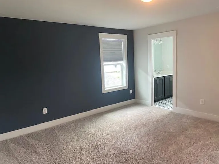 686 Vine Pkwy — Photo 15