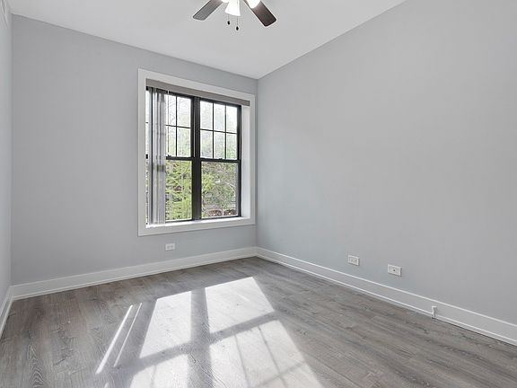 2nd image of 7661 N Rogers Ave APT 2