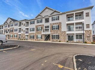 935 Vanderbergh Blvd, Monroe Township, NJ 08831