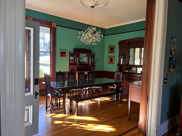 Dining Room, 1rst Floor