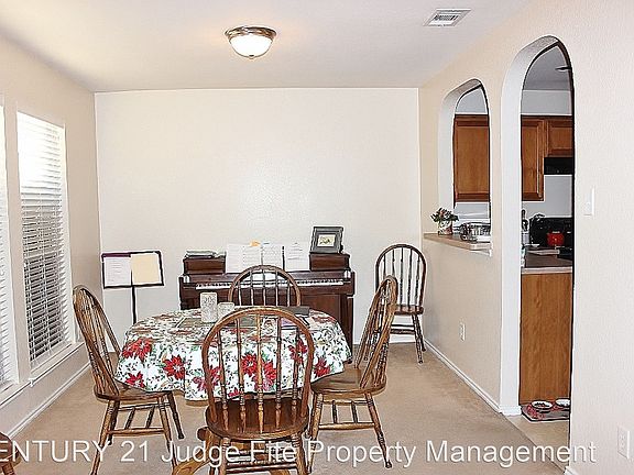 2nd image of 3301 Friendsway Ct
